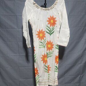 White Kurta/Dress with Vibrant Orange Floral  Sequin Accents Size Sm